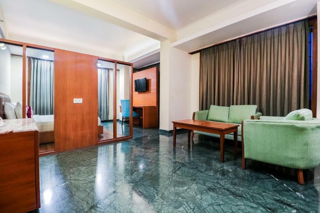 Hotel La Silver Leaf Nawāshahr Exteriér fotografie