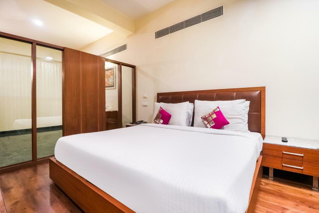 Hotel La Silver Leaf Nawāshahr Exteriér fotografie